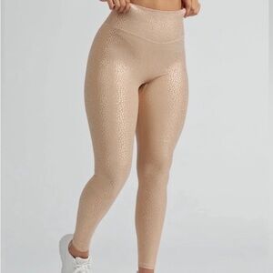 BuffBunny Rosa Legging in Beige/Gold Bossy Print size S